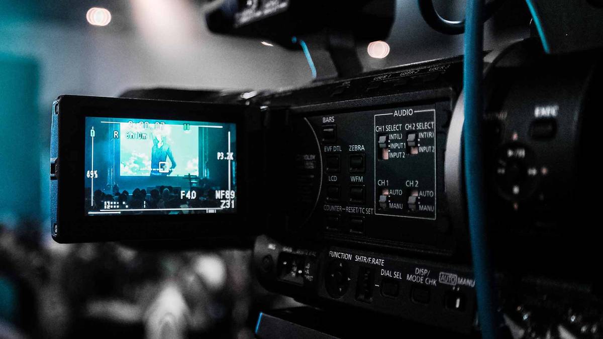 TV-Kamera aus der Sicht des Videografen