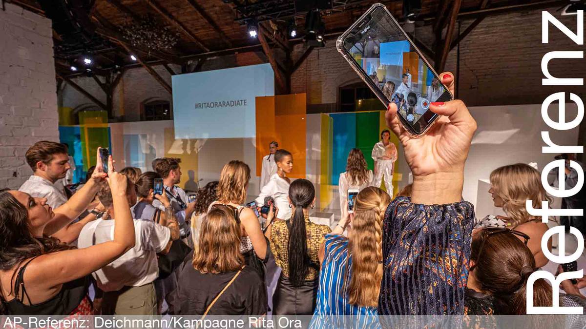Konzeption, Planung und Umsetzung eines Fashion-Events inklusive Fashion-Show mit professionellen Models, Casting, Styling, Hair&Makeup und allen relevanten Leistungen