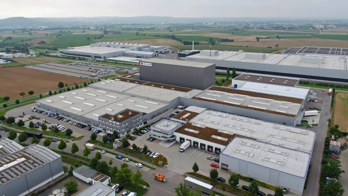 Logistics and Fulfillment: Efficient services for the storage and shipping of your goods and products